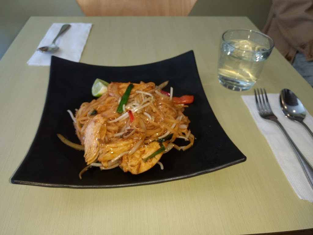 Mr. Thai | 1521 Yonge St #6, Toronto, ON M4T 1Z2, Canada | Phone: (647) 351-8424
