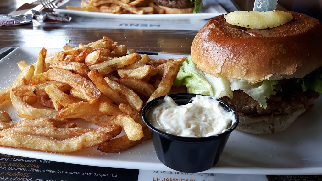 Ô Quai Des Brasseurs | 805 Avenue des Nénuphars, Bécancour, QC G9H 2T3, Canada | Phone: (819) 489-8388
