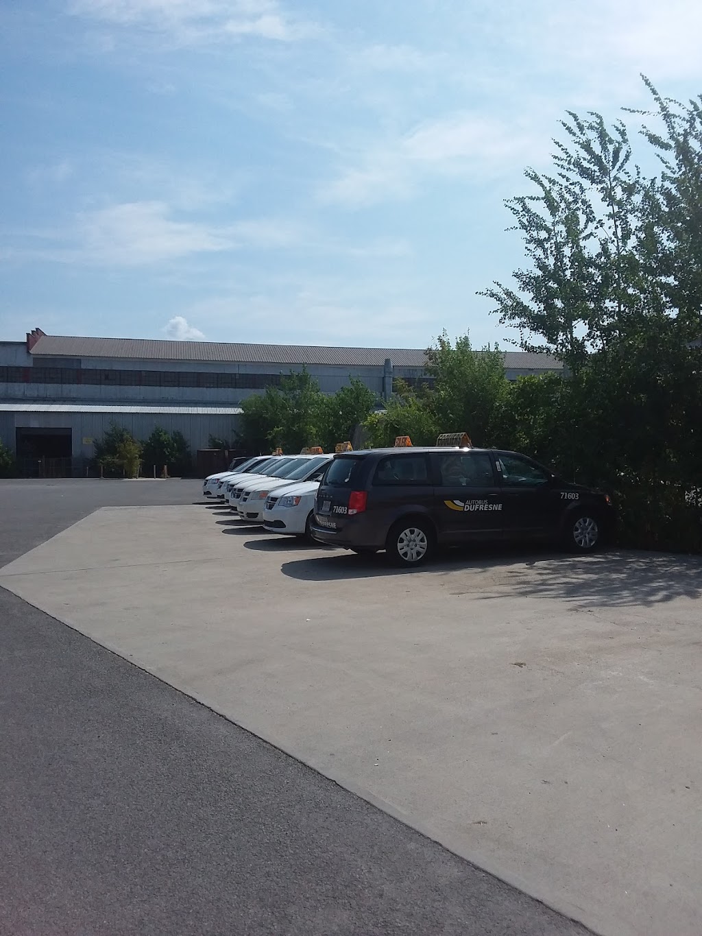 La Belle Province Duvernay Belle Pros | 2941 Bd de la Concorde E, Laval, QC H7E 3N2, Canada | Phone: (450) 661-8792