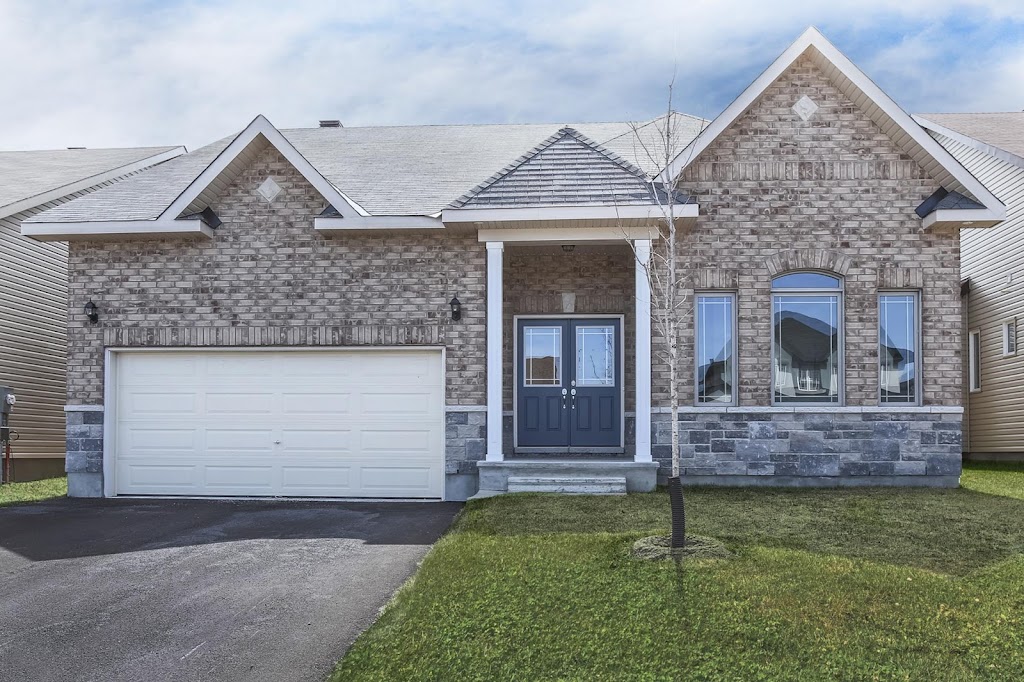Campanale Homes | 1187 Bank St #200, Ottawa, ON K1S 3X7, Canada | Phone: (613) 730-7000