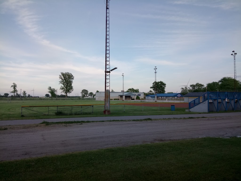 Comber Community Centre | 6211-6213 McAllaster St, Comber, ON N0P 1J0, Canada | Phone: (519) 727-0470