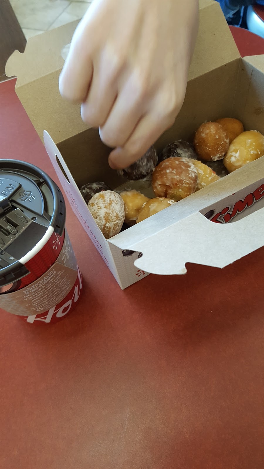Tim Hortons | 19800 Lougheed Hwy, Pitt Meadows, BC V3Y 2W1, Canada | Phone: (604) 465-3009