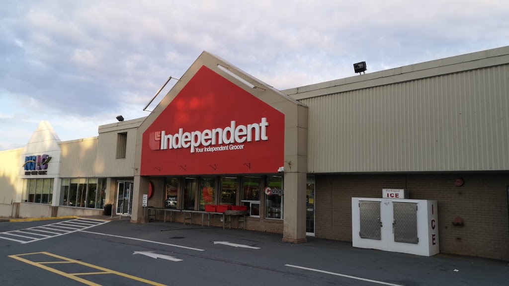 Francis Your Independent Grocer | 143 Victoria Road, Lunenburg, NS B0J 2C0, Canada | Phone: (902) 634-3751