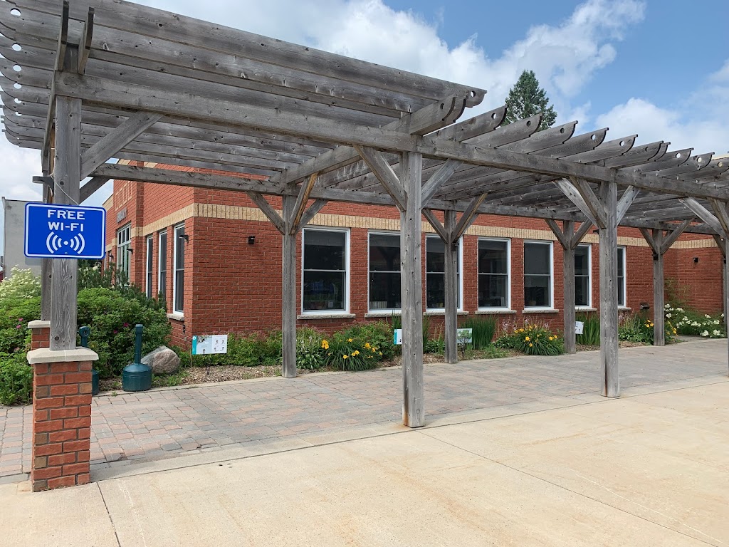 Hastings Highlands Public Library | 33011 ON-62, Maynooth, ON K0L 2S0, Canada | Phone: (613) 338-2262