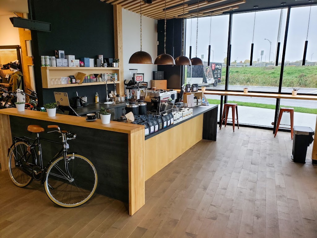 Café Le Rack à Bécik | 6700 Rue des Miliciens, Trois-Rivières, QC G9A 5C9, Canada | Phone: (819) 374-9172