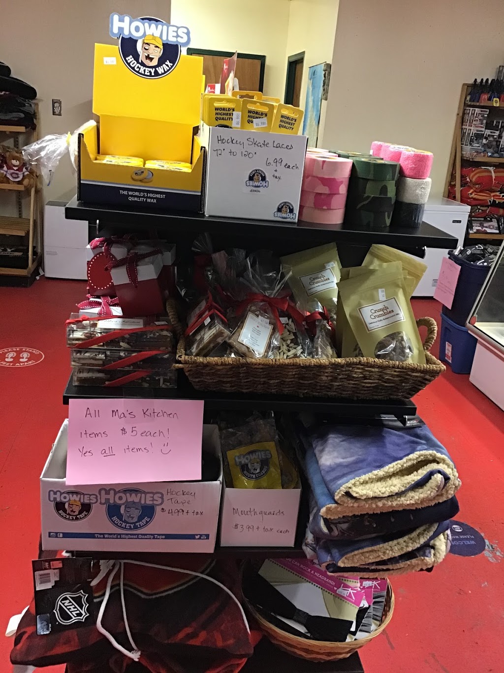 Rocklyn General Store | 156378 7th Line, Meaford, ON N4L 1W6, Canada | Phone: (647) 472-6917