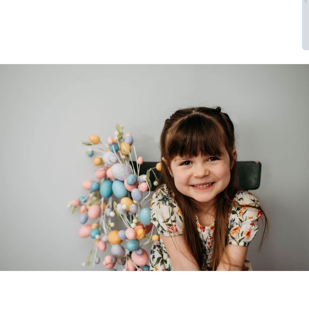 Rose Creations Photography | 84 Triple H Ln, Township Of Horton, ON K7V 3Z6, Canada | Phone: (613) 222-9255