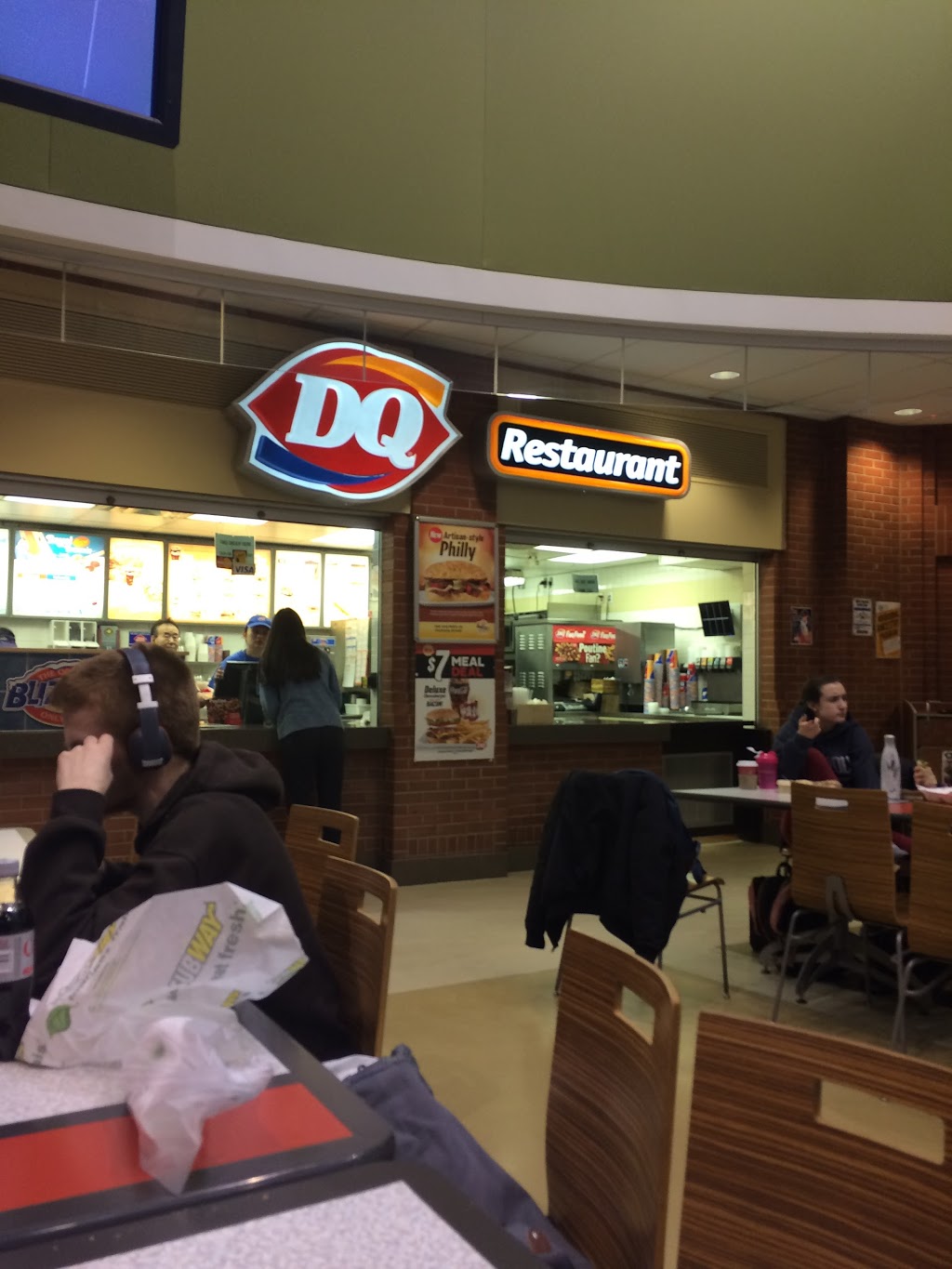 Dairy Queen | 4825 Richard Rd SW, Calgary, AB T3E 6K6, Canada | Phone: (403) 240-4999