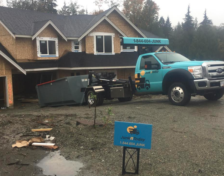 Junk It Today | 651 Nootka Way unit 1809, Port Moody, BC V3H 0A1, Canada | Phone: (844) 604-5865