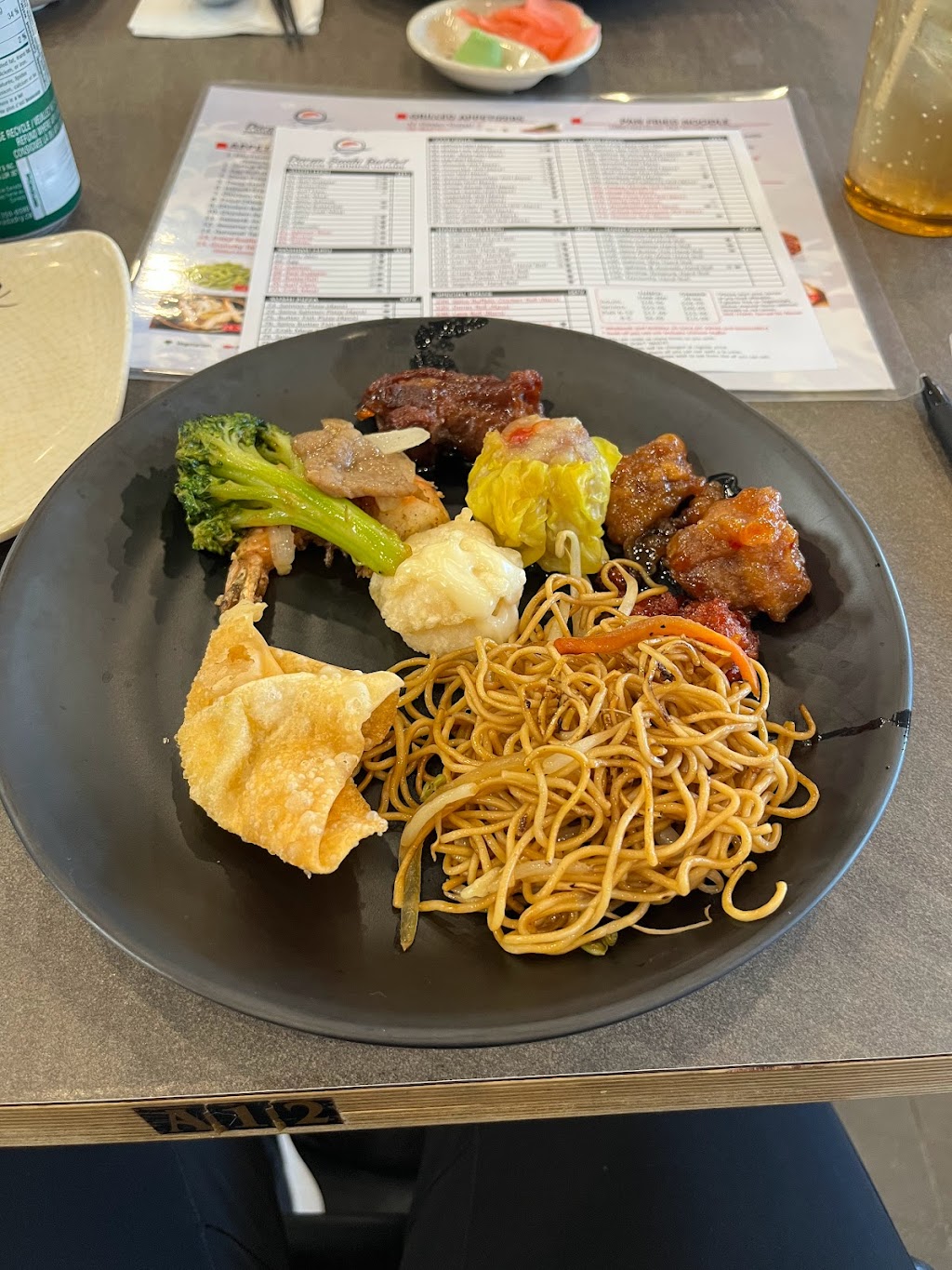 Doran Sushi Buffet | 1 Doran St, Petawawa, ON K8H 1P6, Canada | Phone: (613) 687-8888