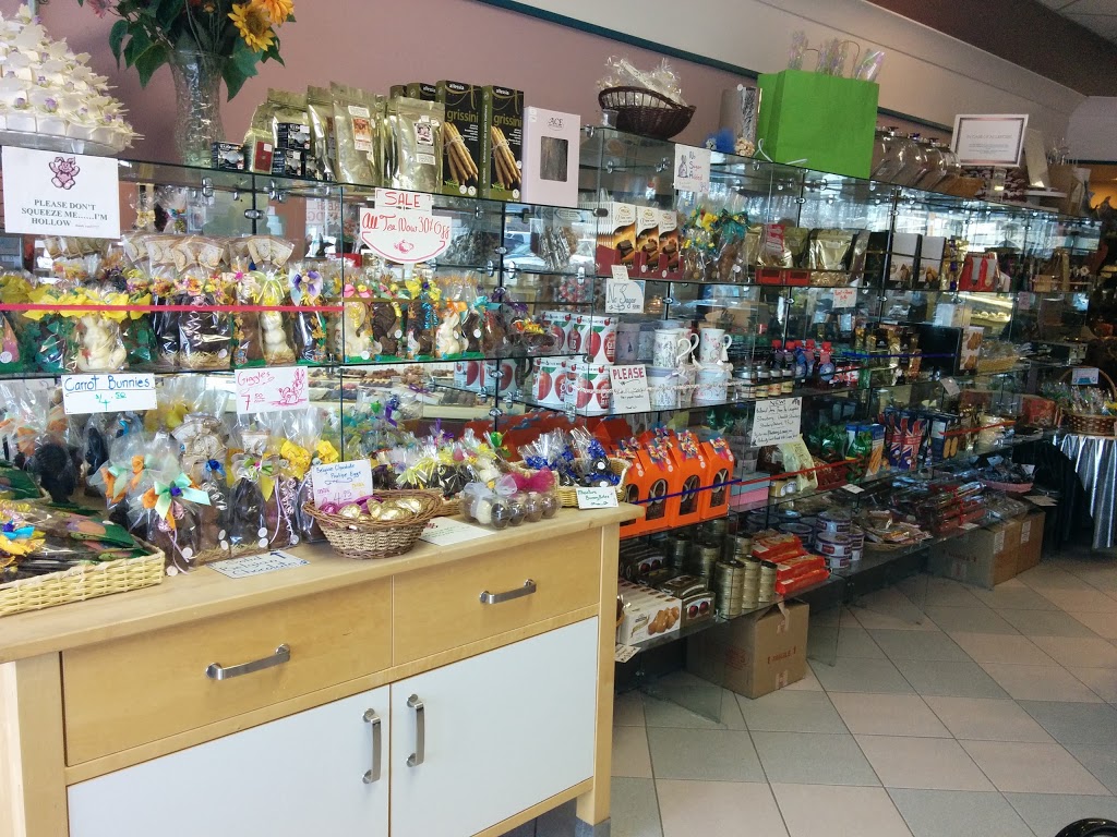 Louises Belgian Chocolates Inc | 2194 Robertson Rd, Nepean, ON K2H 9J5, Canada | Phone: (613) 726-1494