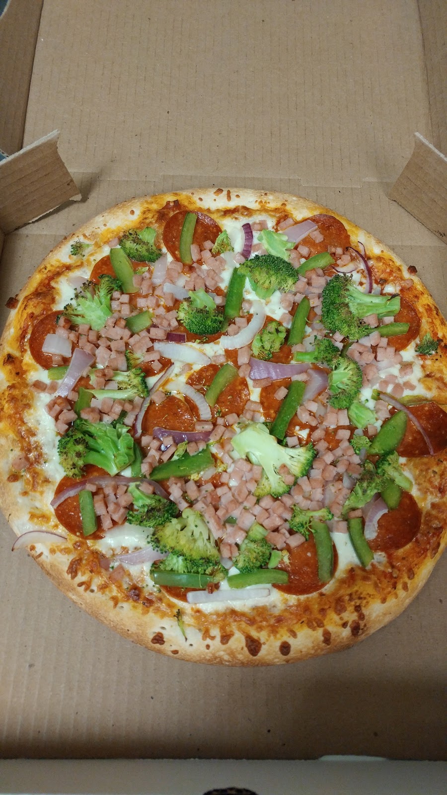 Lazio Pizza & Wings | 1022 Barton St E, Hamilton, ON L8L 3E1, Canada | Phone: (905) 547-8787