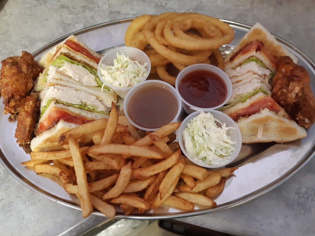 Cantine Ti-Mousse | 432 QC-108, Saint-Romain, QC G0Y 1L0, Canada | Phone: (418) 486-7070