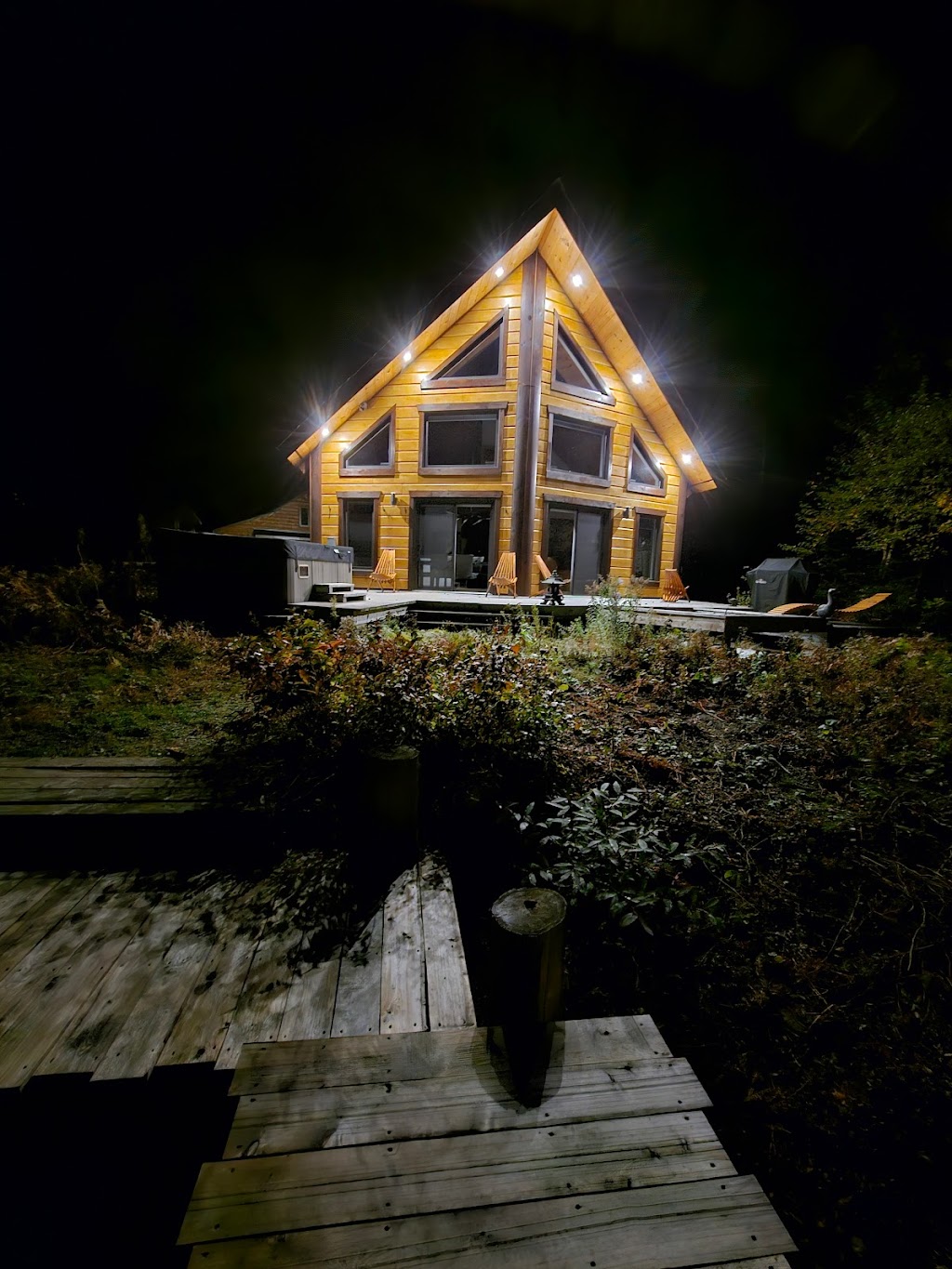 Chalets BSL | 6 rue du, Chem. du Cap à lAigle, Saint-Simon-de-Rimouski, QC G0L 4C0, Canada | Phone: (418) 953-0951