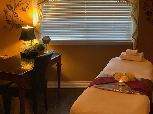 La Peau Dor Beauty Wellness Spa | 27 Queen St S, Mississauga, ON L5M 1K2, Canada | Phone: (905) 567-0189