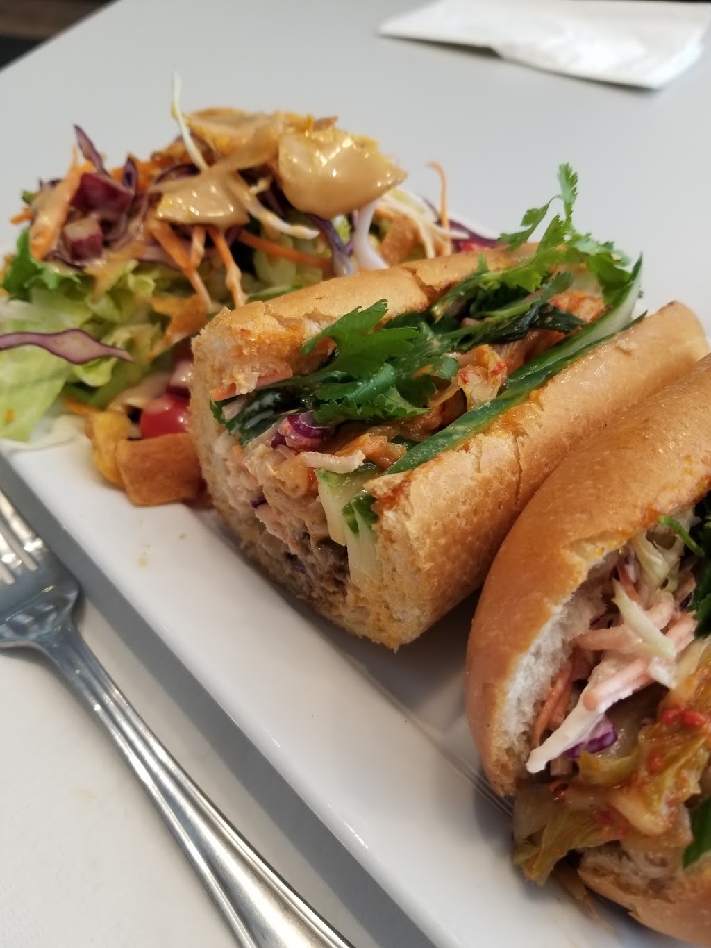 Baguette & Co. | 2772 Dundas St W, Toronto, ON M6P 1Y3, Canada | Phone: (647) 344-1933