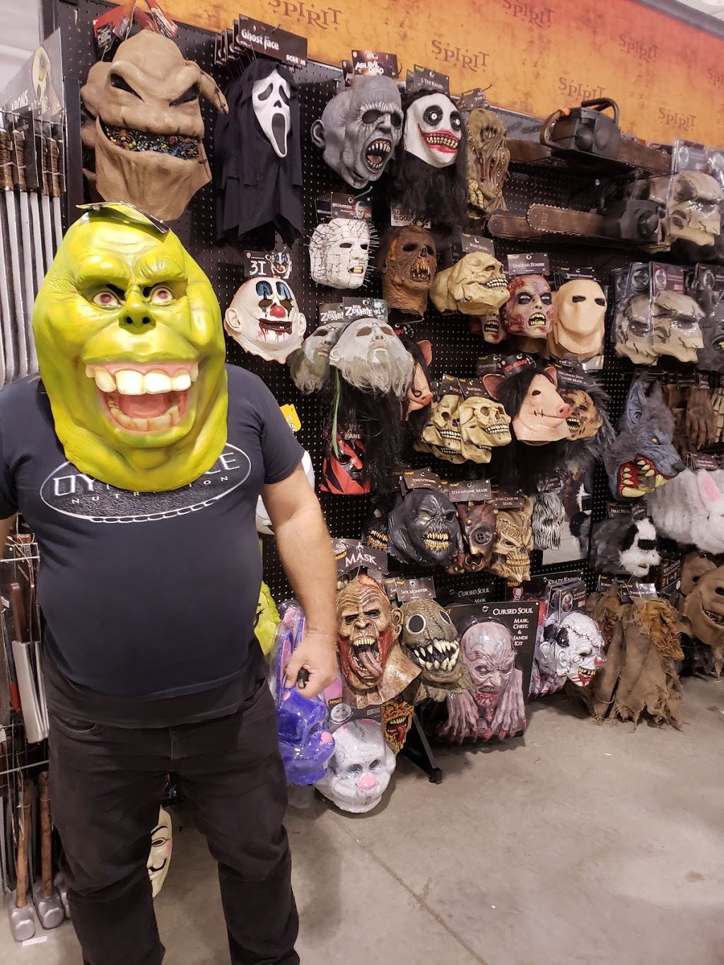 Spirit Halloween | 1230 Wellington Rd, London, ON N6L 1A3, Canada | Phone: (866) 586-0155