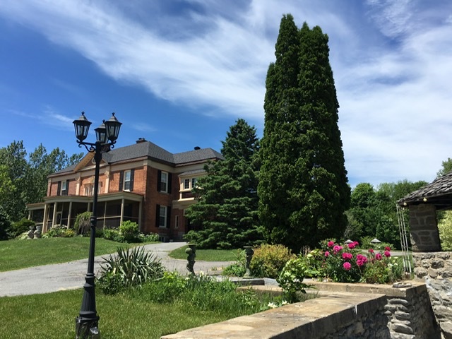 Home Brian & Maria | 20763 Stormont, Dundas and Glengarry County Road 2, Lancaster, ON K0C 1N0, Canada | Phone: (514) 825-0191