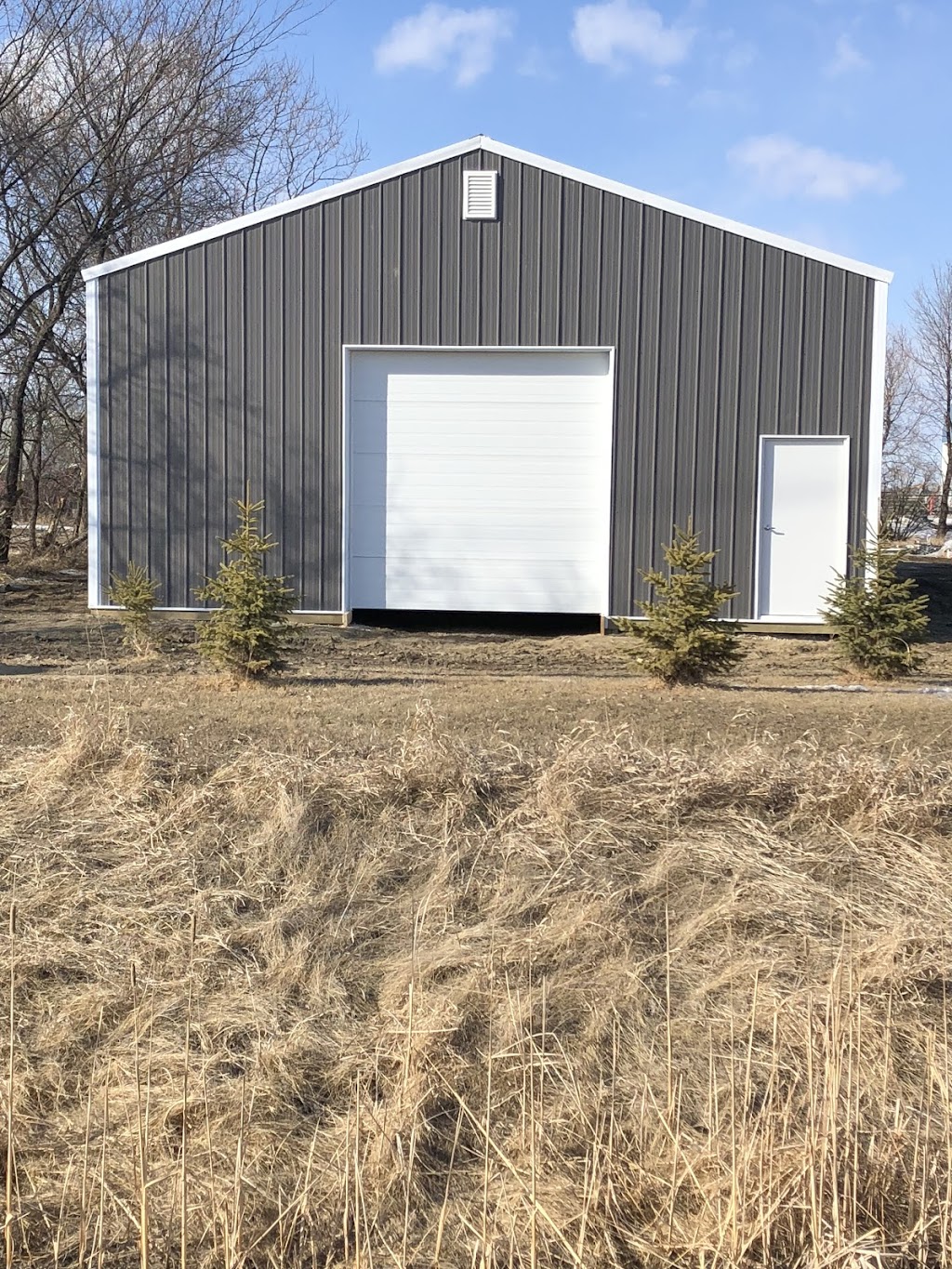 Steinbach Overhead Doors | Tower Ave, Steinbach, MB R5G 0B0, Canada | Phone: (204) 371-1871