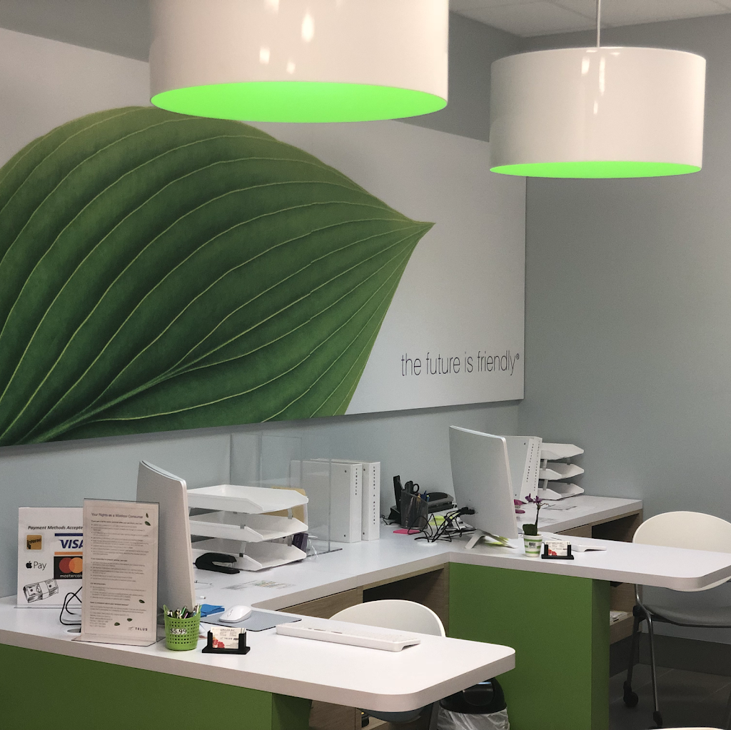 Select Wireless TELUS KOODO Smiths Falls | 275 Brockville St, Smiths Falls, ON K7A 4Z6, Canada | Phone: (613) 283-4040