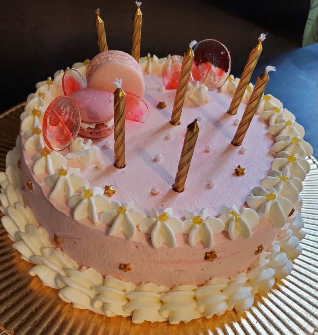 Romeo and Juliet Dolce con Caffe | 2721 Yonge St, Toronto, ON M4N 2H8, Canada | Phone: (647) 685-2505