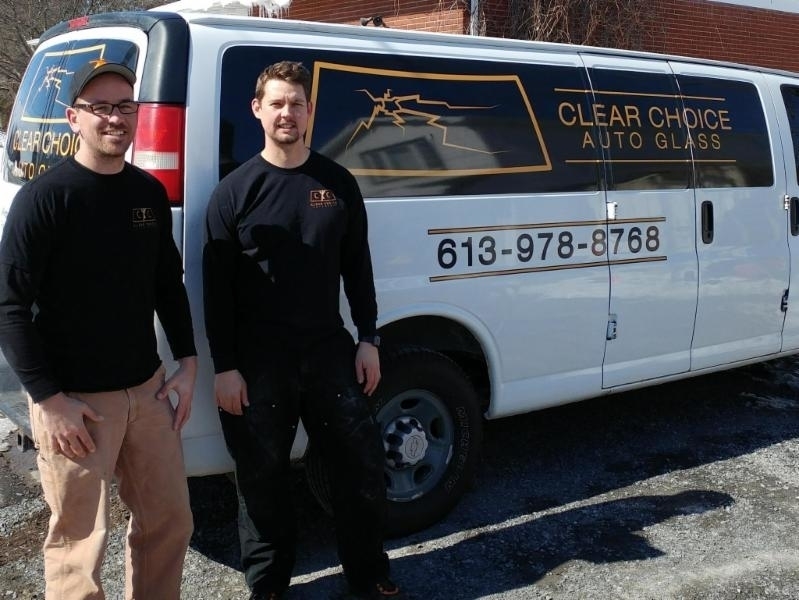 Clear Choice Auto Glass | 10 Lavonne Ct, Nepean, ON K2G 4E3, Canada | Phone: (613) 978-8768
