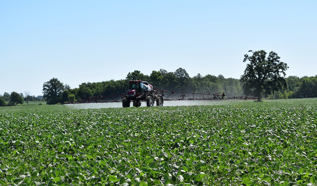 Clark Agri Service | 4891 Canborough Rd, Wellandport, ON L0R 2J0, Canada | Phone: (800) 222-7542