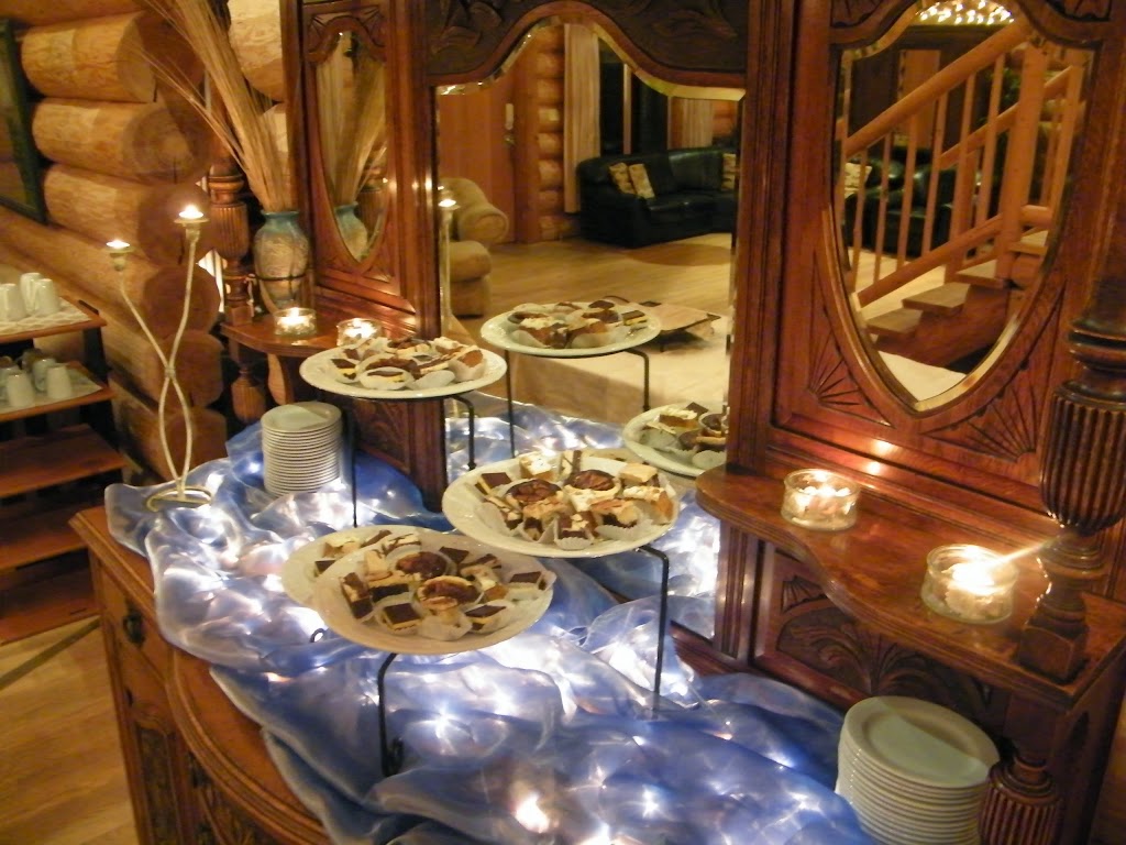 Riverside Lodge | 6150 Ferguson Rd, Port Alberni, BC V9Y 8L4, Canada | Phone: (250) 723-3474