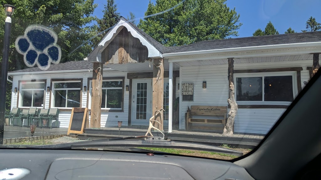Restaurant Au Plein Air | 23 Rue Notre Dame, Oka, QC J0N 1E0, Canada | Phone: (450) 479-6004