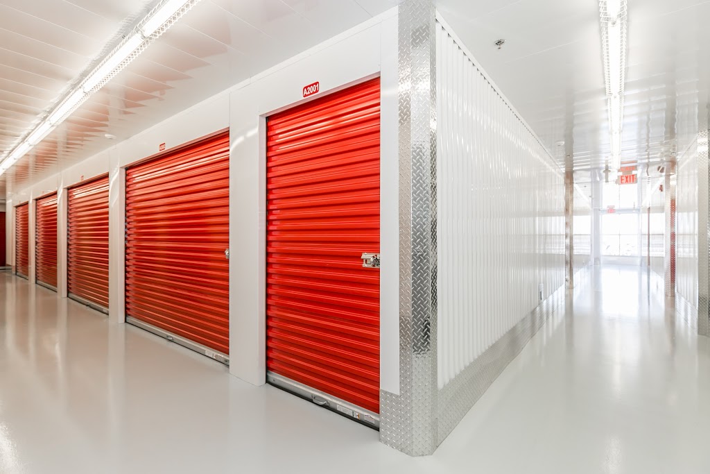 Zoom Zoom Storage | 800 Rodick Rd, Markham, ON L6G 1E4, Canada | Phone: (289) 469-5571