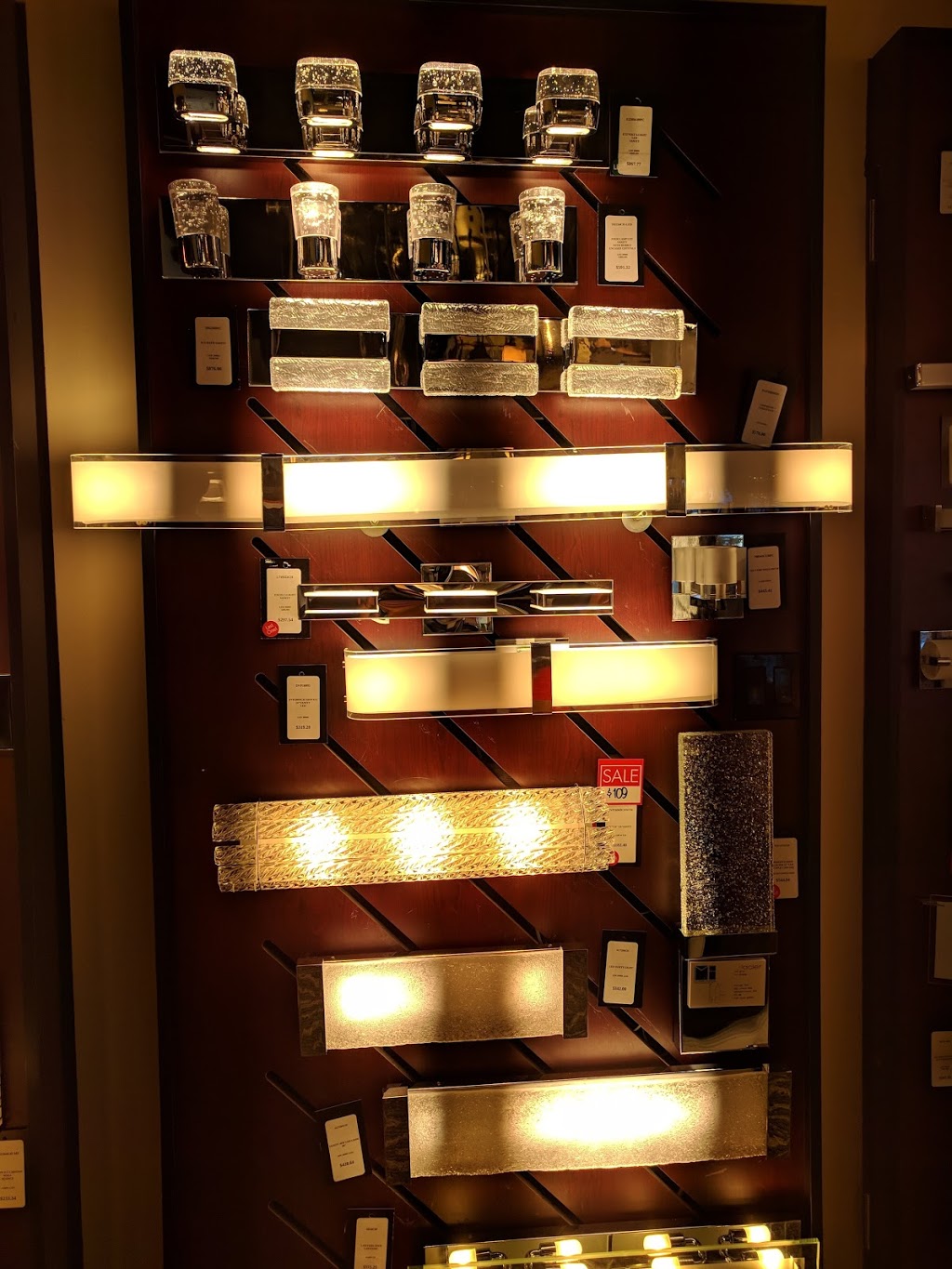 ROBINSON | Lighting & Bath Showroom | B-1338 United Blvd, Coquitlam, BC V3K 6Y2, Canada | Phone: (604) 523-6555