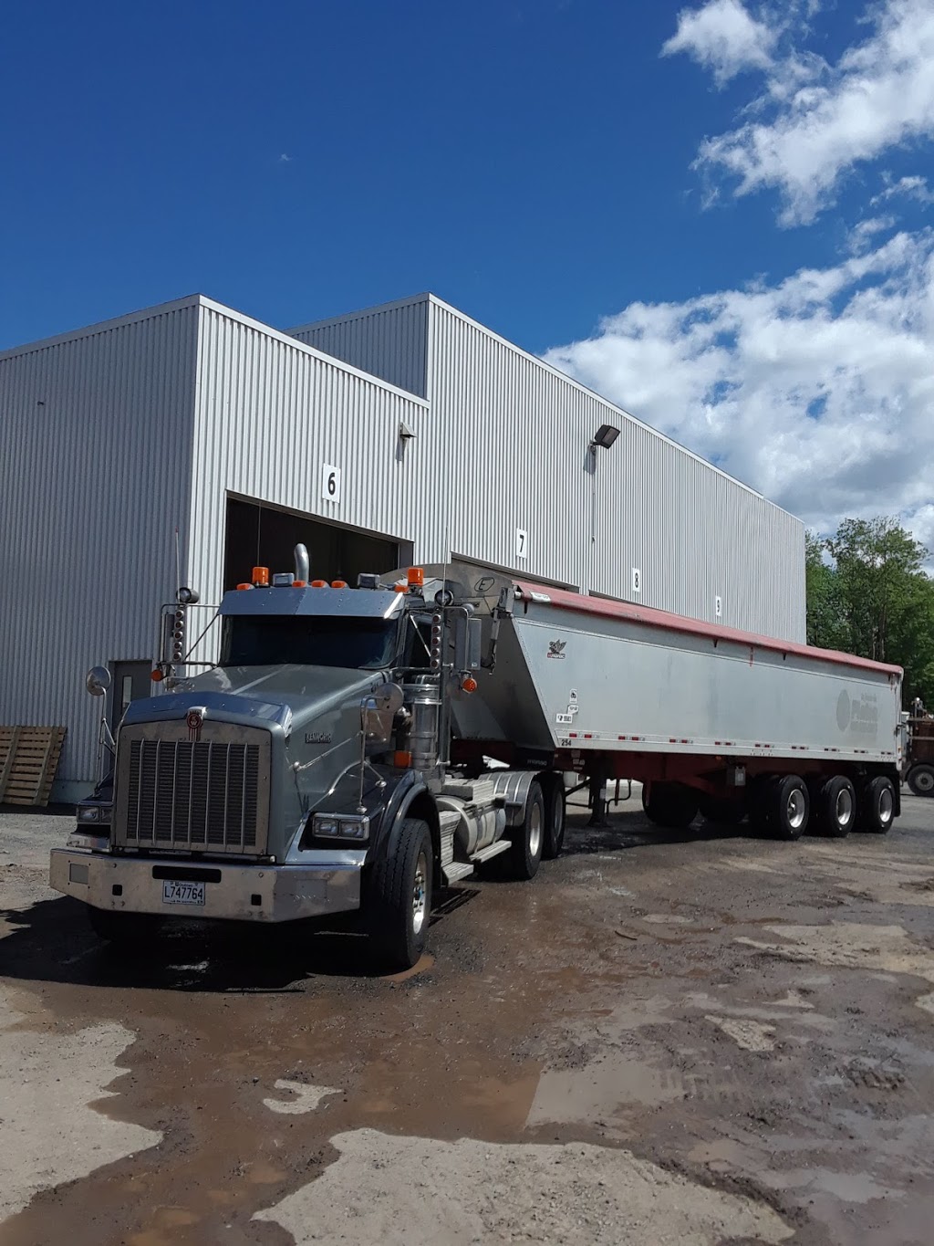 Béton Laurier Inc | 251 Rue de la Station, Laurier-Station, QC G0S 1N0, Canada | Phone: (418) 728-2848