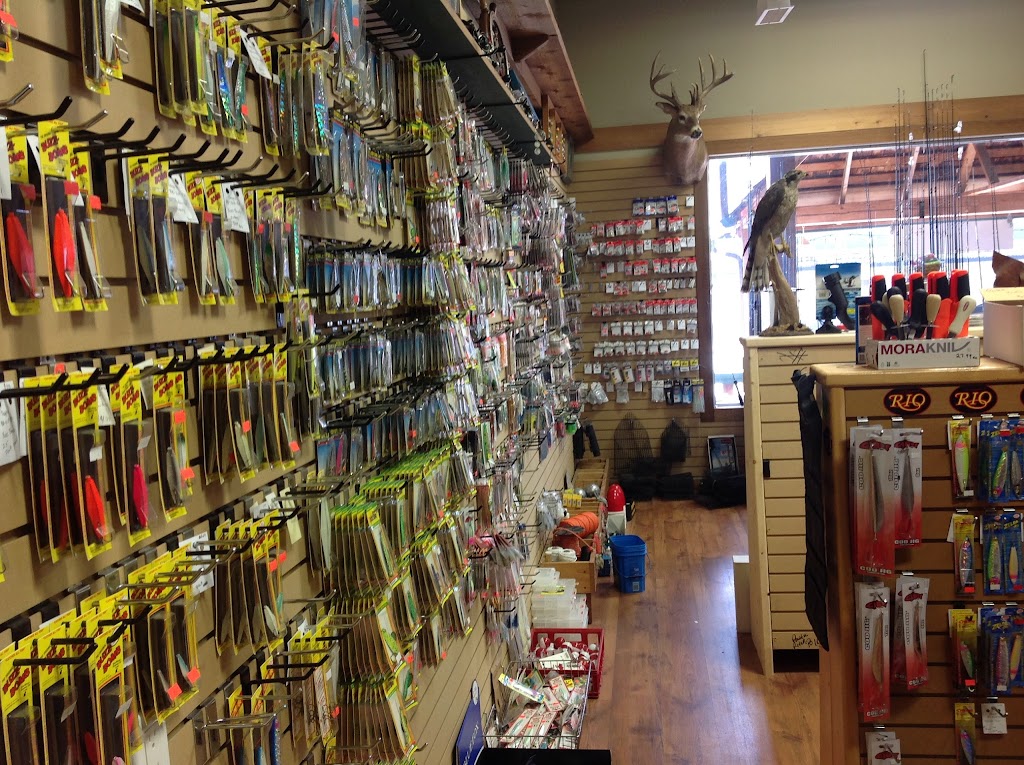 Powell River Outdoors | 4466 Marine Ave, Powell River, BC V8A 2K2, Canada | Phone: (604) 485-4868