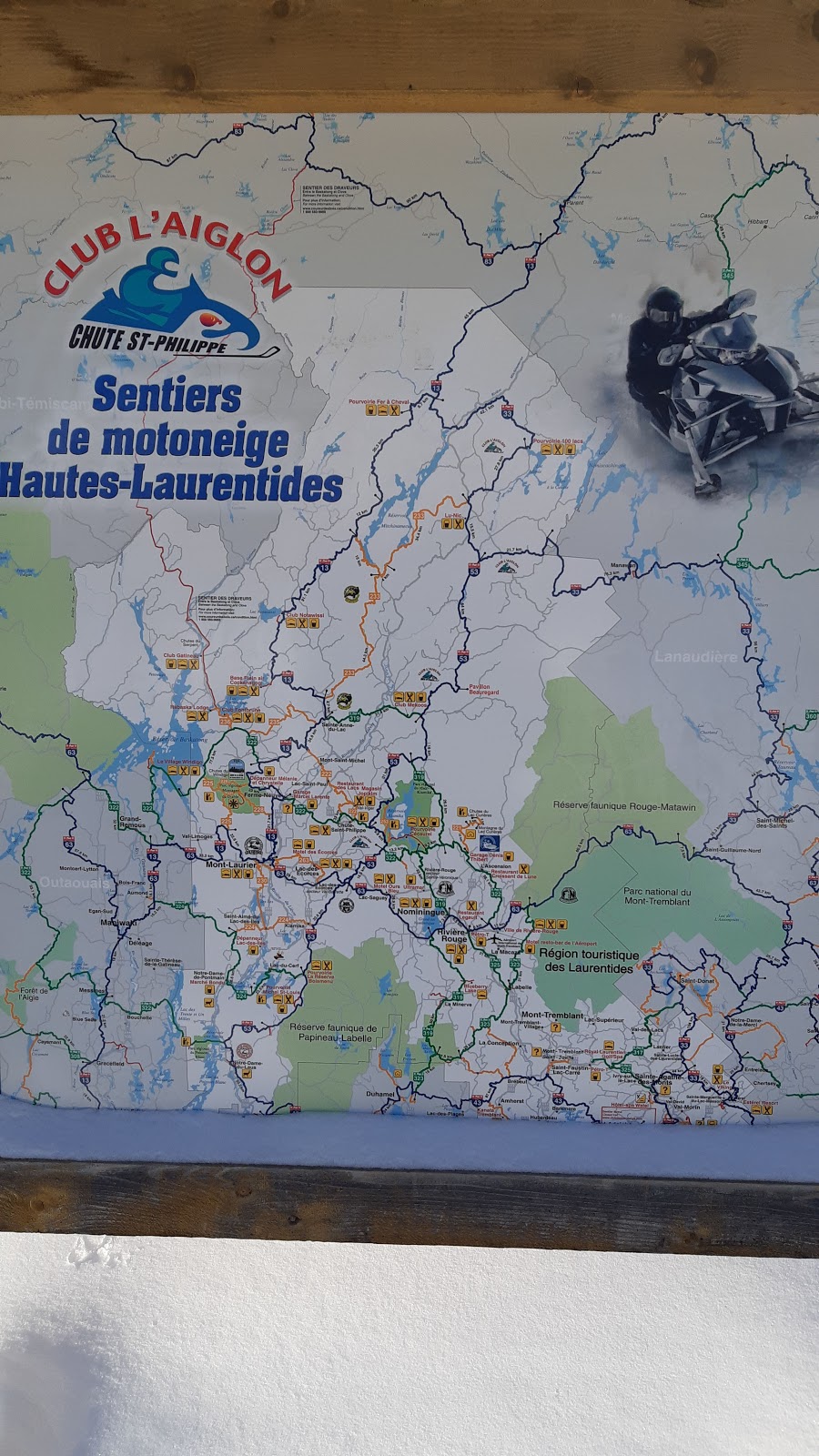 Casse-Croûte Lu-Nic | cp90, Sainte-Anne-du-Lac, QC J0W 1V0, Canada | Phone: (819) 623-0911