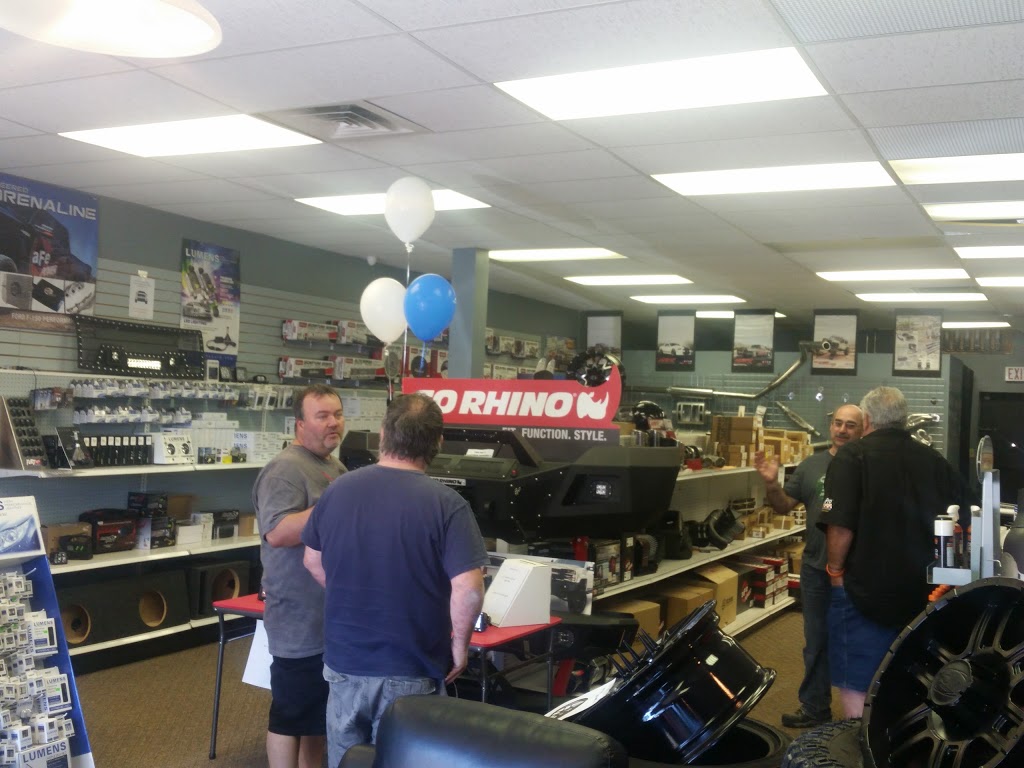 Summit Customs | 3737B Portage Ave, Winnipeg, MB R3K 2A8, Canada | Phone: (204) 889-1966