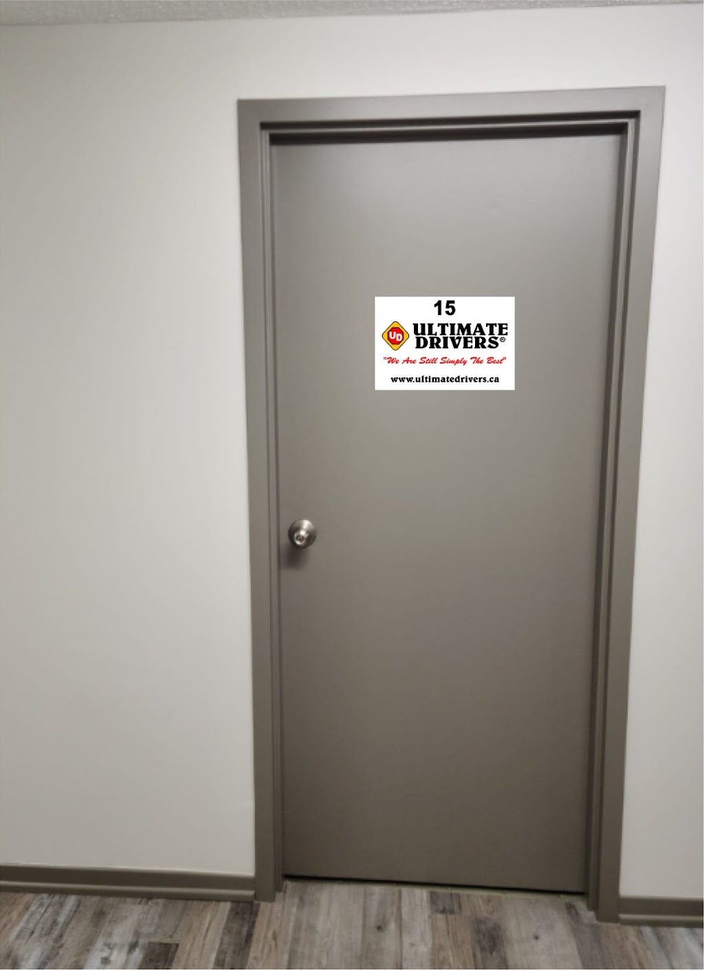 Driving School Niagara Falls | Ultimate Drivers | 3531 Portage Rd Unit 15, Niagara Falls, ON L2J 2K5, Canada | Phone: (905) 358-8080