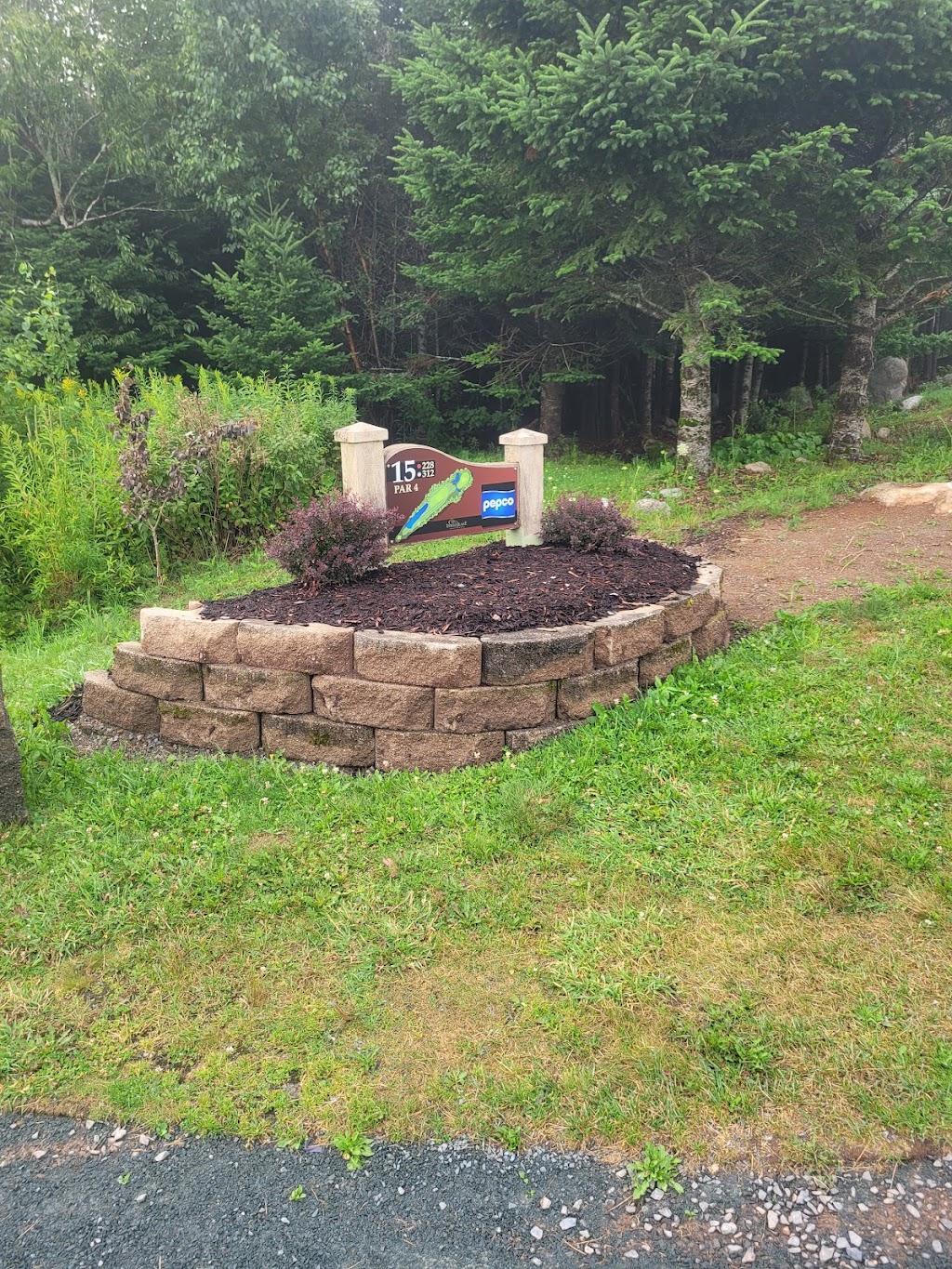 Indian Lake Golf Course | 199 Old Coach Rd, Hatchet Lake, NS B3T 1P6, Canada | Phone: (902) 876-8844