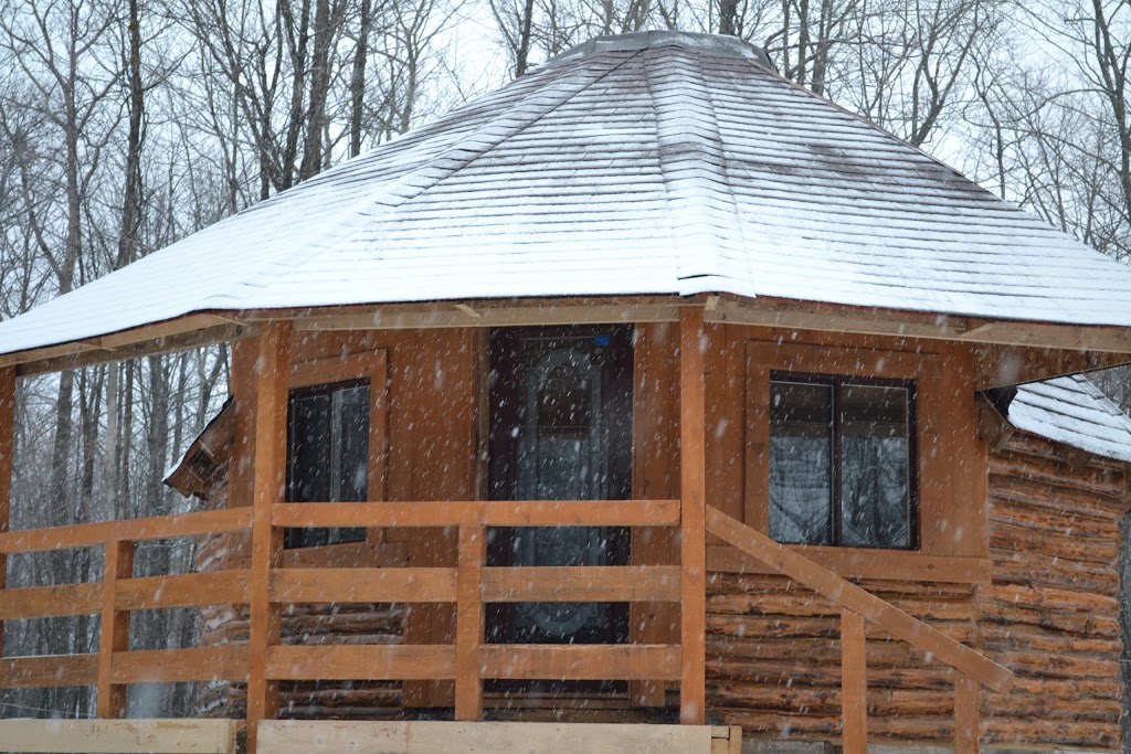 Tipis summit | 1560 Rue de la Petite Forge, saint-felix-de-valois, QC J0K, Canada, Saint-Félix-de-Valois, QC J0K 2M0, Canada | Phone: (450) 889-8810