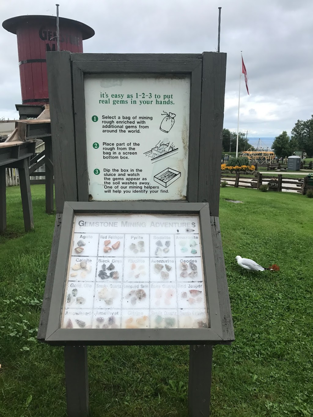 Gift Shop & Snack Bar | 223-401 Scenic Caves Rd, The Blue Mountains, ON L9Y 0P2, Canada