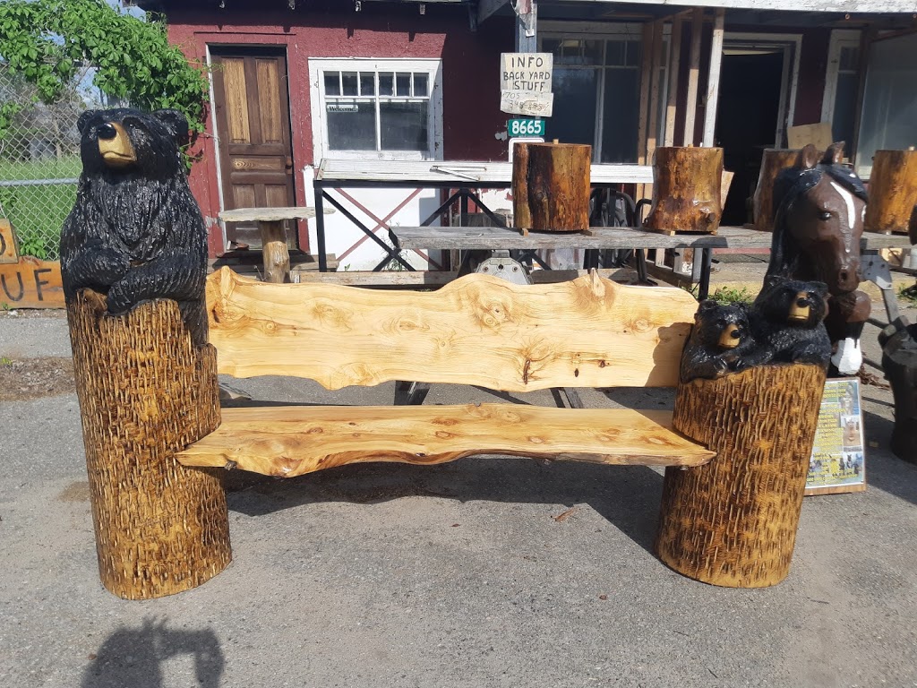 North Side Johnnys | 8665 ON-11, Orillia, ON L3V 0W4, Canada | Phone: (705) 345-8957