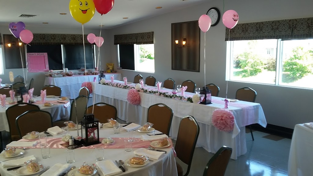 Resto-Pub Ryna | 4300 Boulevard Guillaume-Couture, Lévis, QC G6W 6N1, Canada | Phone: (418) 833-8677