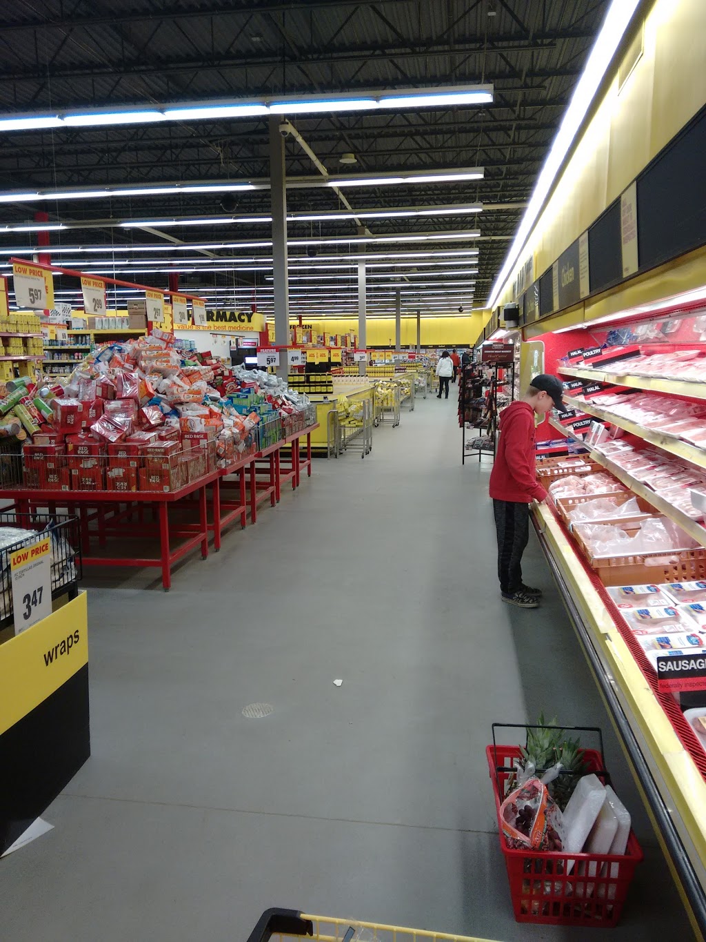 Johns No Frills | 101 2nd Line, Shelburne, ON L9V 3J4, Canada | Phone: (866) 987-6453