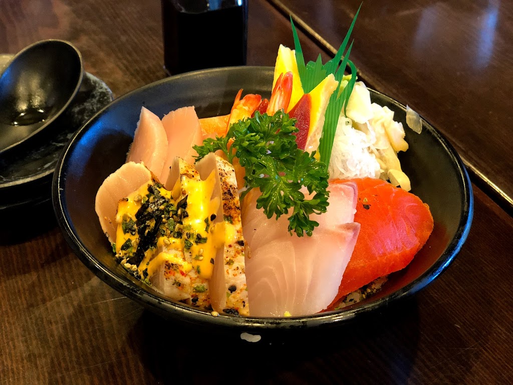 Sushi Mura | 6485 Oak St, Vancouver, BC V6M 2W7, Canada | Phone: (604) 428-1145