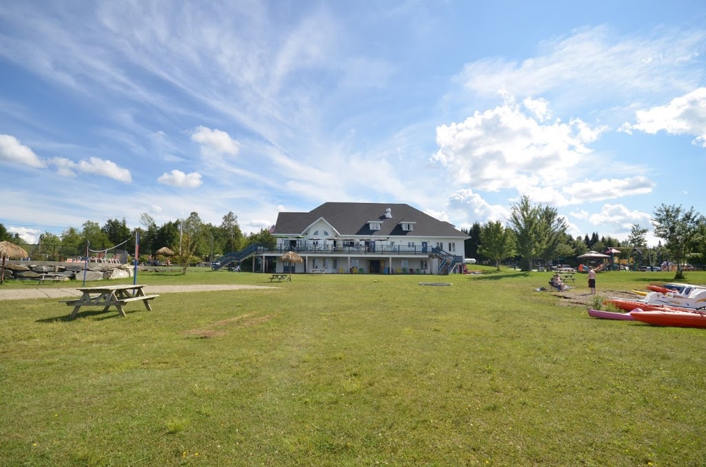 Camping les Berges du Lac | 800 Chemin des Berges, Stratford, QC G0Y 1P0, Canada | Phone: (418) 443-2202