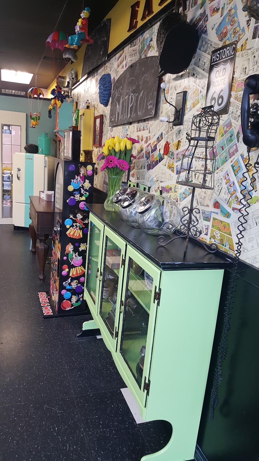 Picadilly Cakery | 965 Dundas St W, Whitby, ON L1P 1G8, Canada | Phone: (905) 430-2777