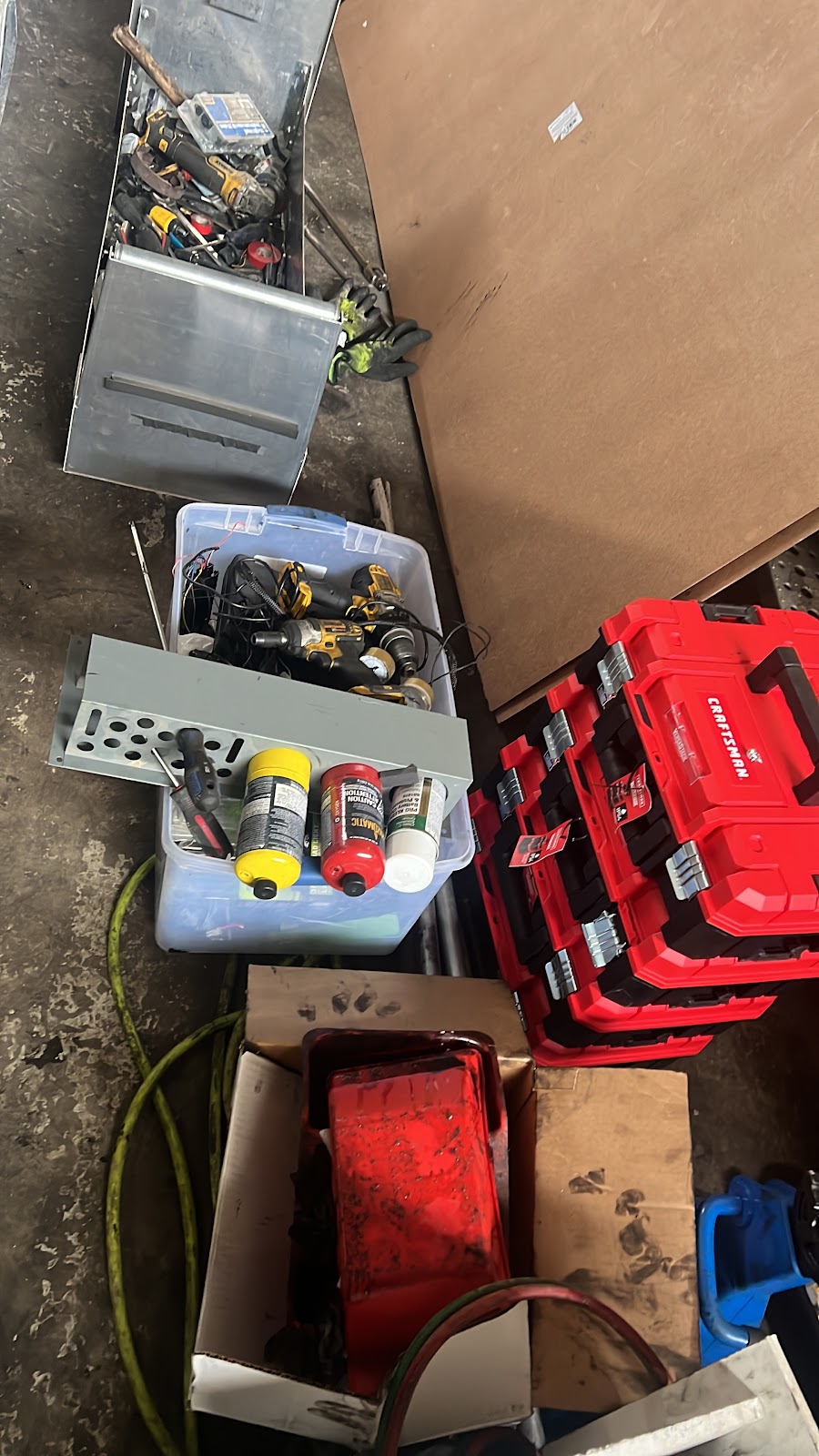 Lucky Truck Mechanic | 55 Martindale Ct NE, Calgary, AB T3J 2V8, Canada | Phone: (587) 575-5855