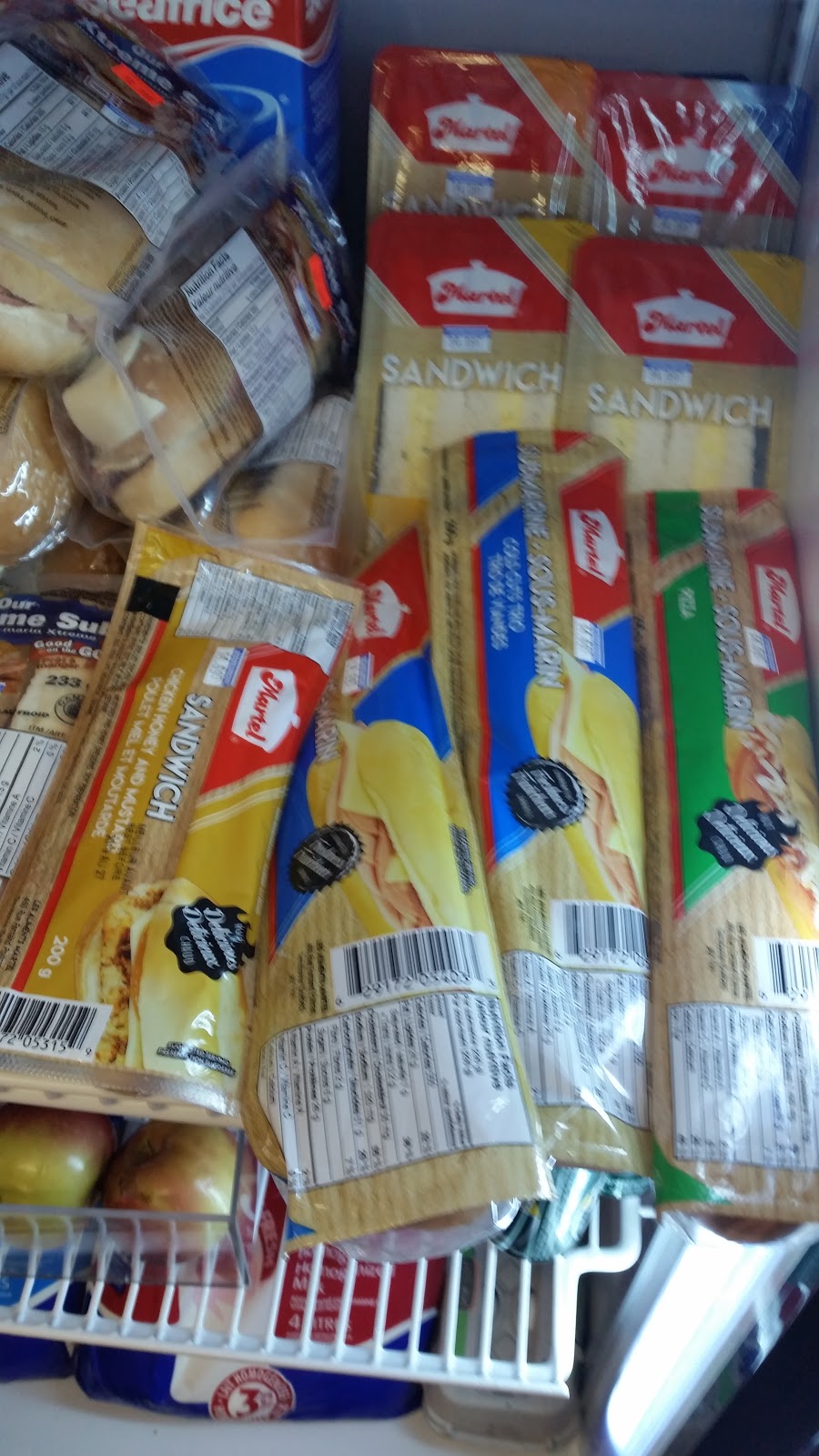St. Eugene Convenience Store | 311 Rue Dufferin, Salaberry-de-Valleyfield, QC J6S 2A1, Canada | Phone: (450) 373-2186