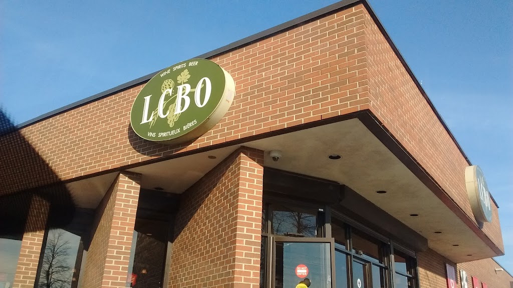 LCBO | Bayou Plaza, 1280 Bath Rd, Kingston, ON K7M 4X3, Canada | Phone: (613) 548-8552