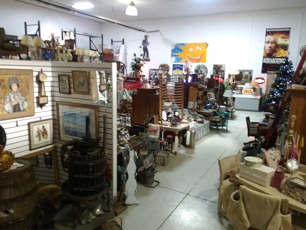 AT Estate Resale | 66605 S Forest Ave, New Haven, MI 48050, USA | Phone: (586) 430-1801