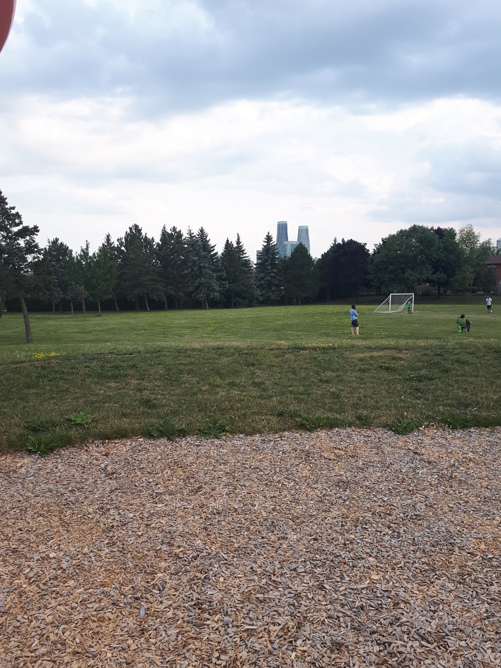 Rayfield Park | 530 Rathburn Rd E, Mississauga, ON L4Z 1E4, Canada